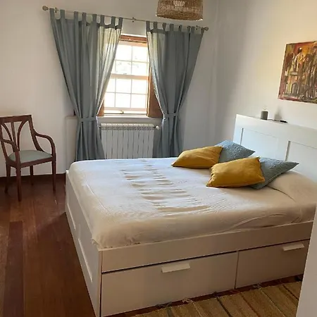 Casa Da Azinhaga ألينكوير